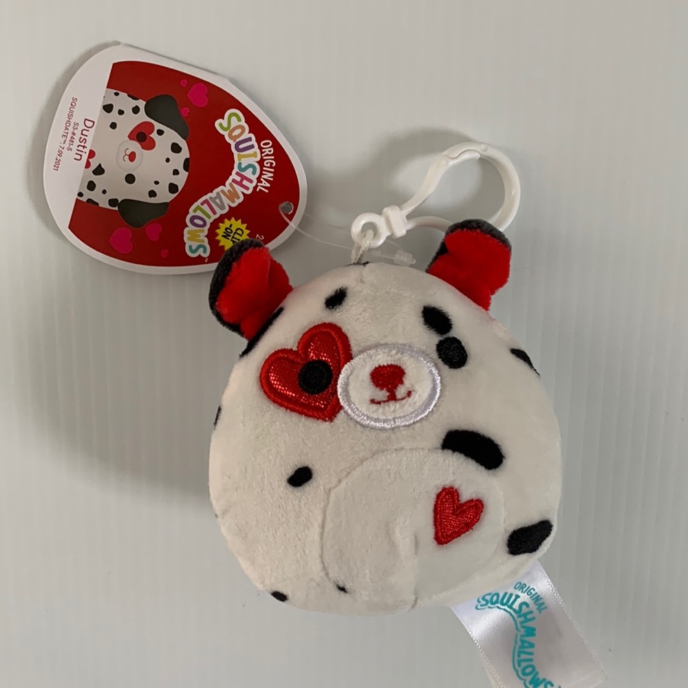 Squishmallows Dustin 3.5” Valentines clip on